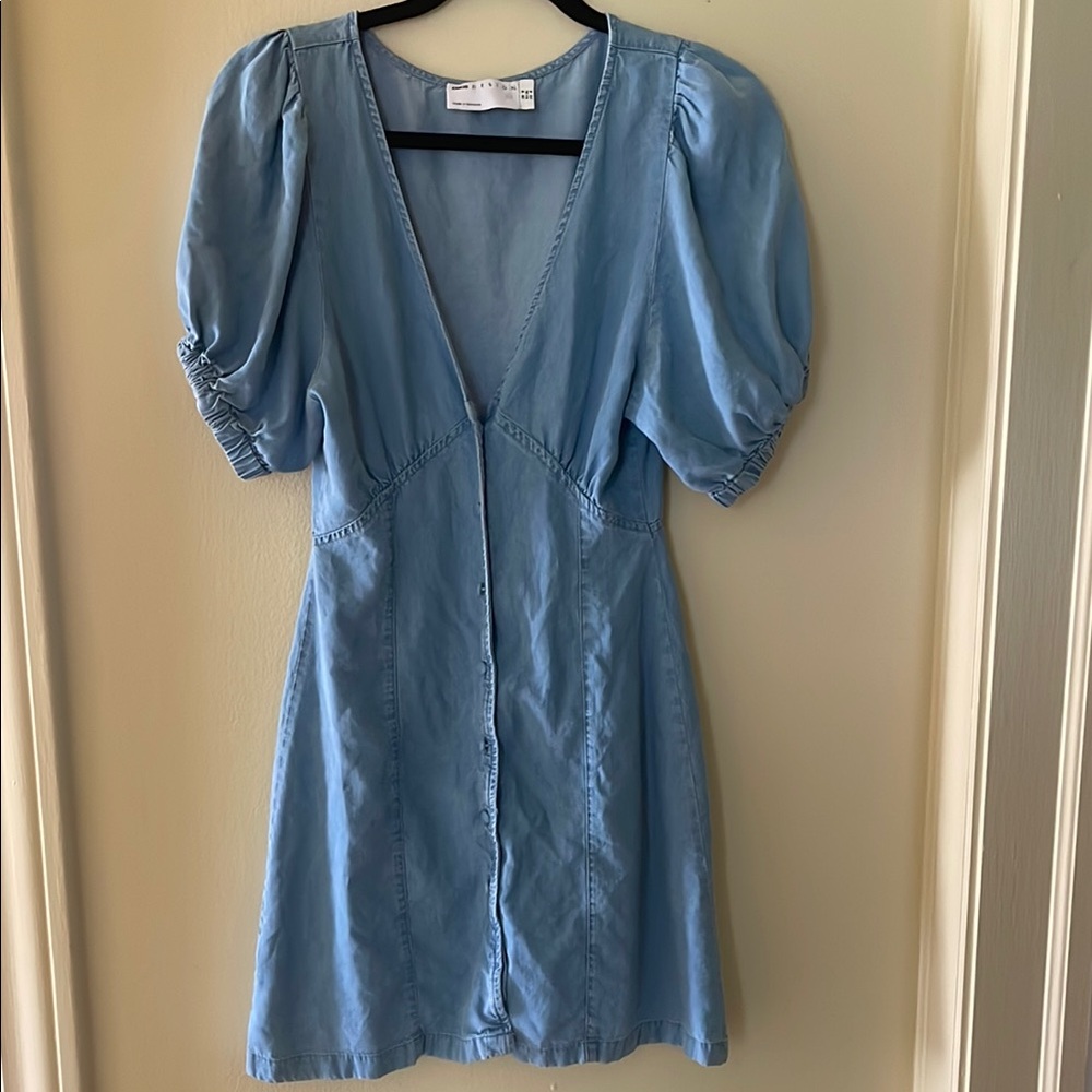 Denim Button Up Dress - Picture 5 of 11